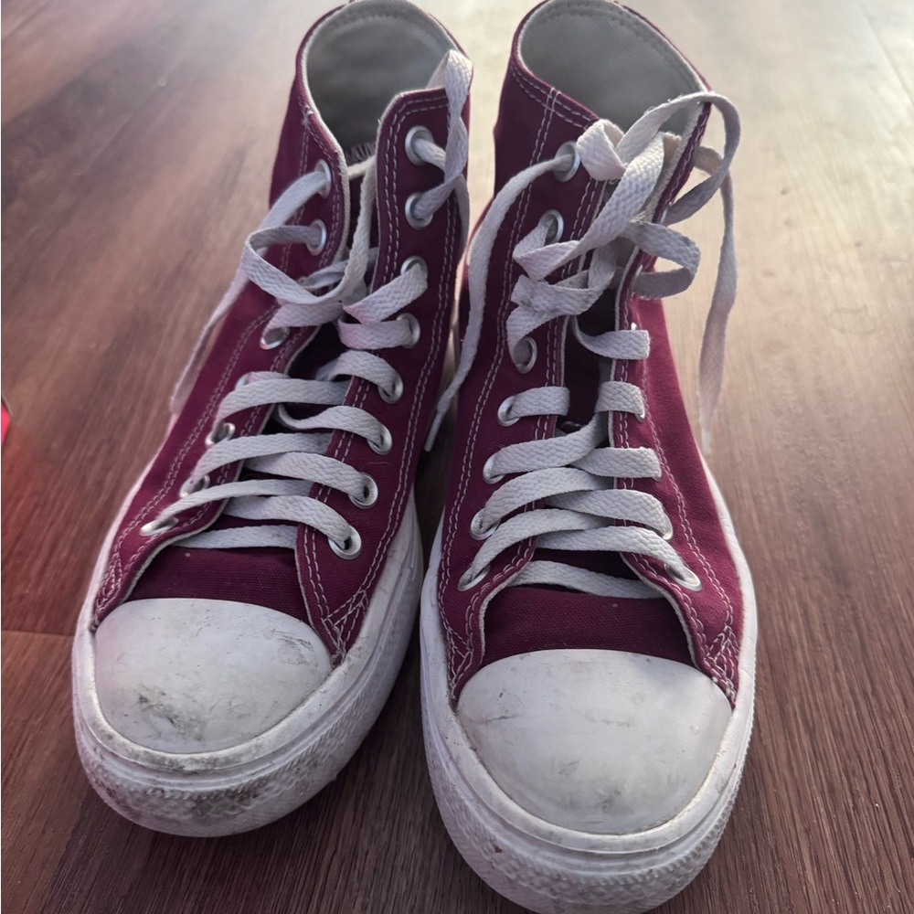 Converse High-Top Sneakers used